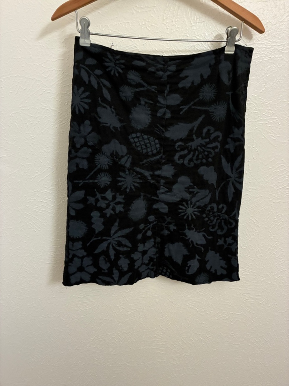 Project Alabama Women's Black Insect Floral Pattern Pencil Skirt
